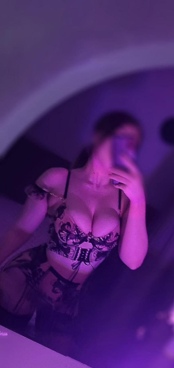 22 — кыздар Алматы, Попульки